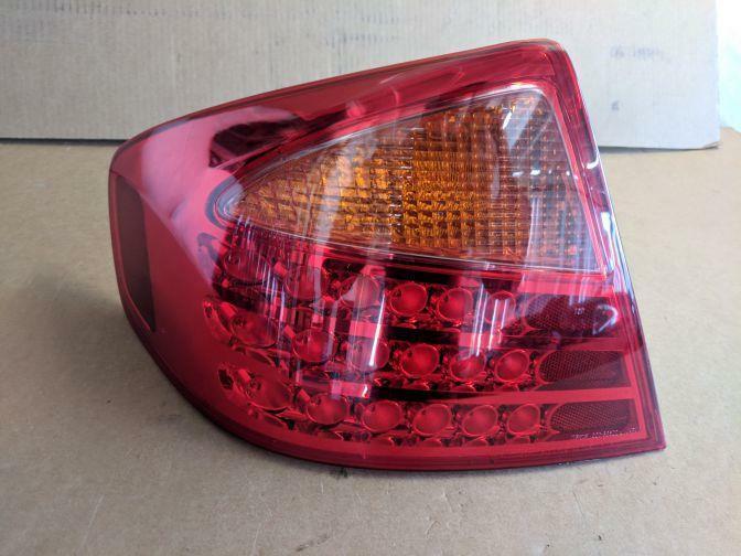 2005 NISSAN SKYLINE V35 SEDAN LEFT TAIL LIGHT # 06/01-06/07