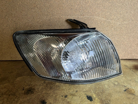 TOYOTA CAMRY DV20 FRH CORNER INDICATOR 2000-02