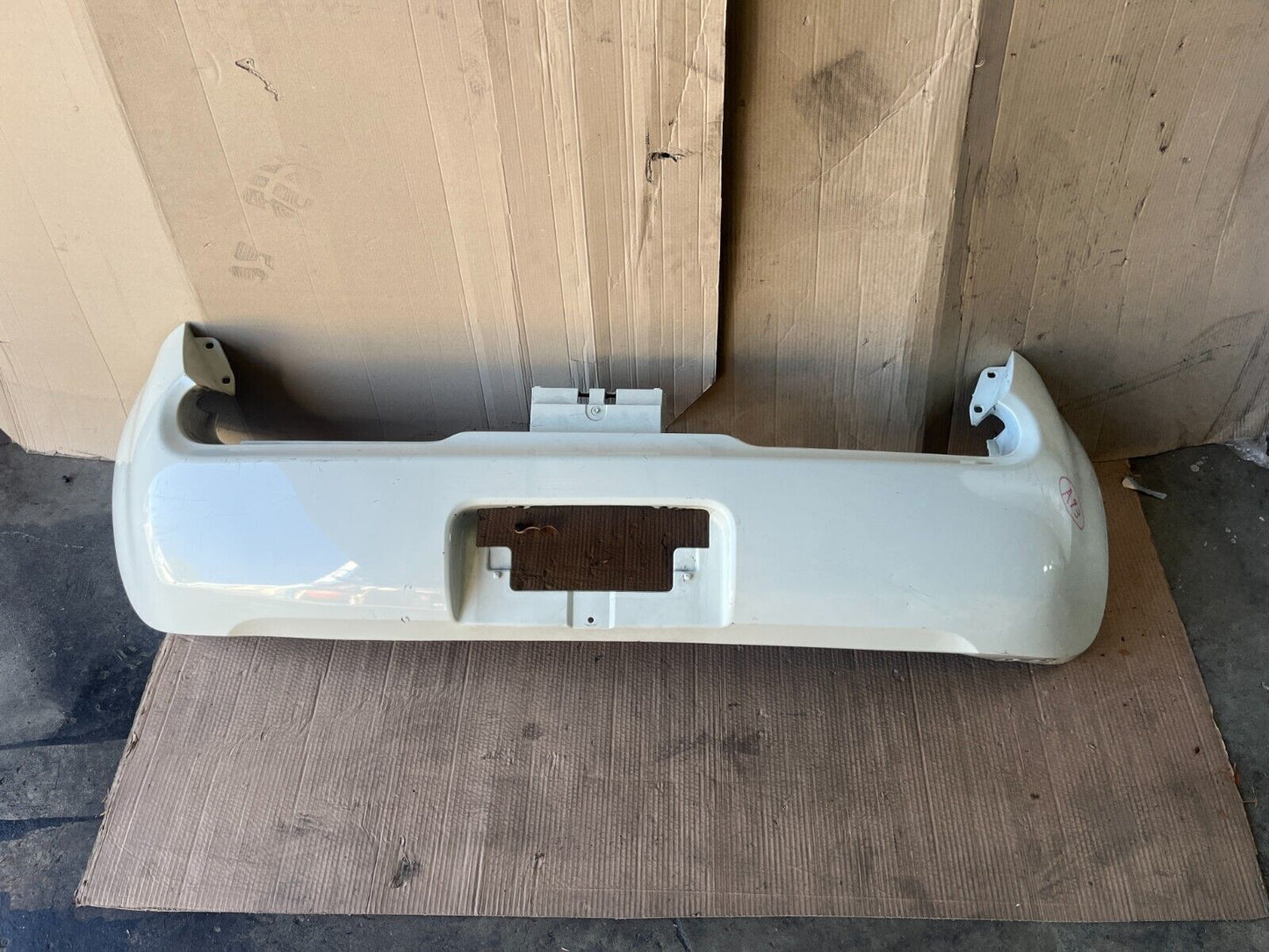 NISSAN CUBE Z12 REAR BUMPER OEM 09-14