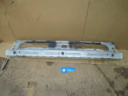 TOYOTA TARAGO ACR30 FRONT BUMPER RE-ENFORCEMENT