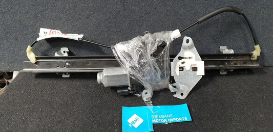 2011 NISSAN NAVARA RIGHT FRONT WINDOW REG/MOTOR - D40 (VIN=VSK) 2007-15