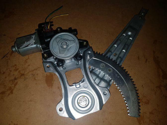 2006 NISSAN CUBE Z11 REAR RIGHT WINDOW REGULATOR 10/02-11/08