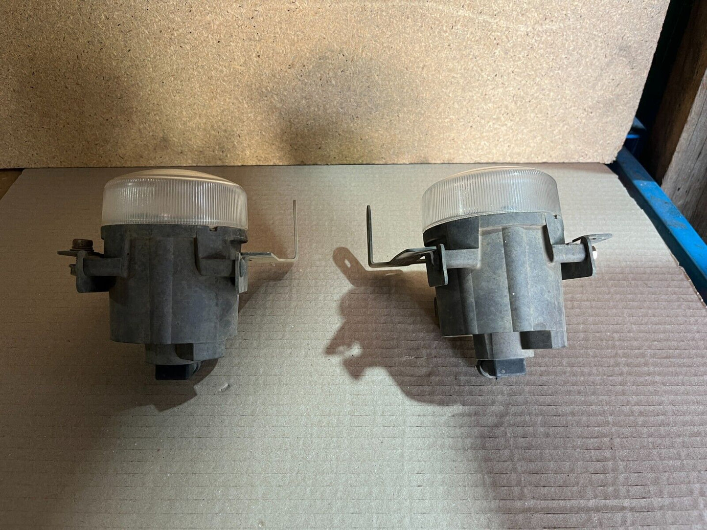 NISSAN ELGRAND E51 FOG LIGHTS PAIR