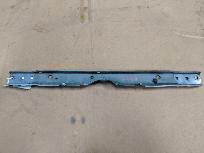 2002 LEXUS IS200 SXE10 FRONT BUMPER STIFFENER 01/98-10/05