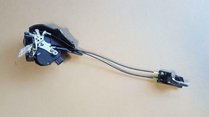 TOYOTA ALTEZZA SXE10 REAR LEFT DOOR LOCK ACTUATOR 01/98-10/05