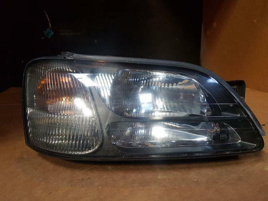 2000 SUBARU LIBERTY BH5 RIGHT HEADLIGHT 11/98-06/01