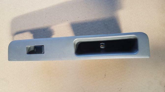 NISSAN CUBE BZ11 FRONT LEFT POWER WINDOW SWITCH FLHS PW 10/02-11/08