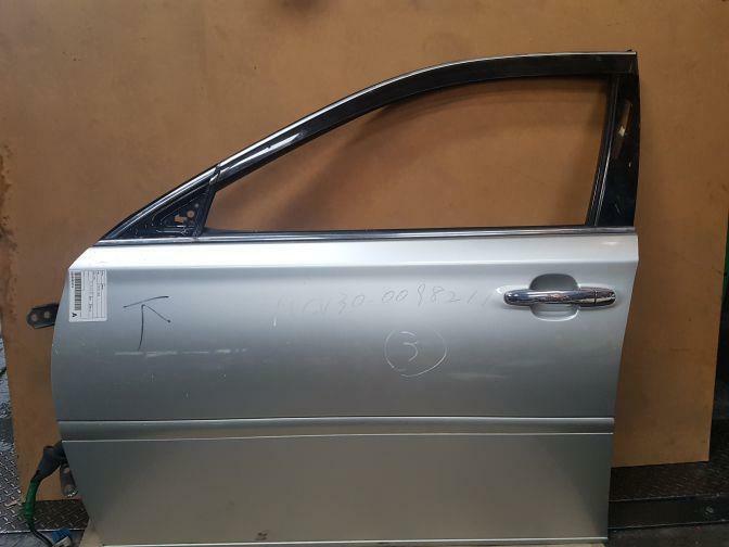 2003 LEXUS ES300 FRONT LEFT DOOR 10/01-12/05