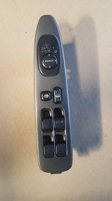 TOYOTA ALTEZZA SXE10 FRONT RIGHT MASTER POWER WINDOW SWITCH 01/98-10/05