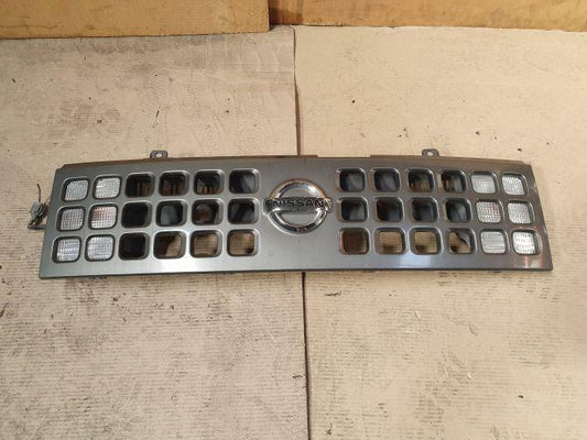 NISSAN CUBE Z11 GRILL 10/02-05/05 SQUARE HOLE TYPE