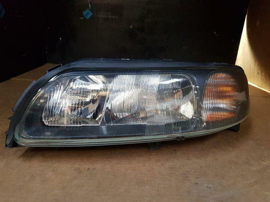 2004 VOLVO V70 YV1SW LEFT HALOGEN HEADLIGHT 03/00-12/07