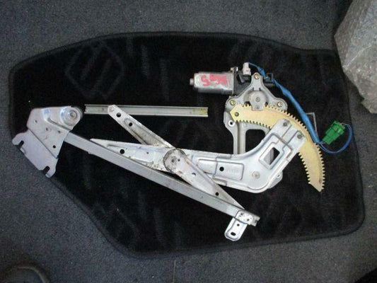 2008 SUBARU FORESTER SG9 FRONT LEFT WINDOW REGULATOR