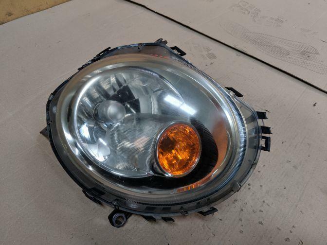 2008 MINI COOPER R55/R56/R57 RIGHT HALOGEN HEADLIGHT – Brisbane JDM Parts