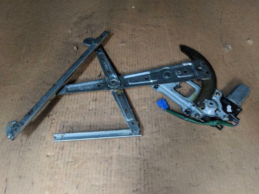 2001 SUBARU FORESTER SF5 FRONT RIGHT WINDOW MOTOR AND REGULATOR 08/97-06/02