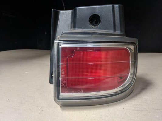 2003 NISSAN ELGRAND E51 RIGHT HAND TAILLIGHT 05/02-12/10