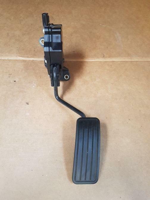 2012 SUBARU IMPREZA GP7 HATCH FB20 ACCELERATOR PEDAL FLY-BY WIRE