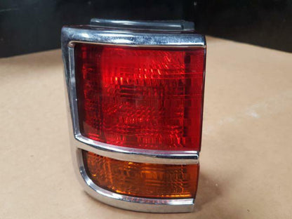 1997-2002 NISSAN ELGRAND E50 LEFT HAND TAILLIGHT