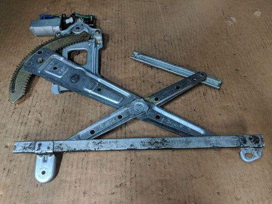 2001 SUBARU FORESTER SF5 FRONT RIGHT WINDOW MOTOR AND REGULATOR 08/97-06/02