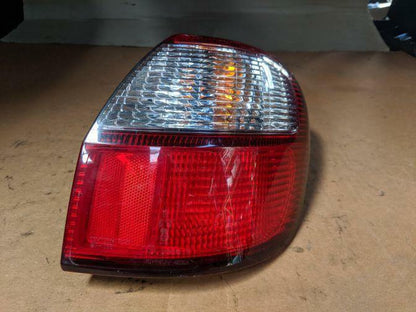 1998-2004 SUBARU LEGACY B4 RIGHT HAND TAILLIGHT